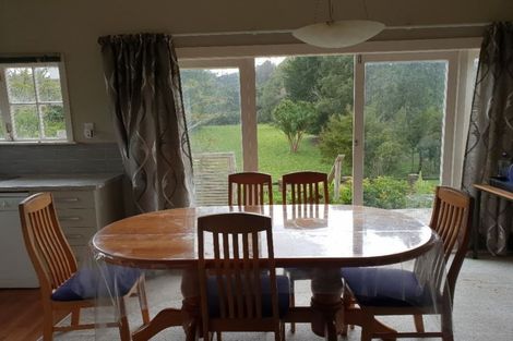 Photo of property in 359 Henderson Valley Road, Henderson Valley, Auckland, 0612