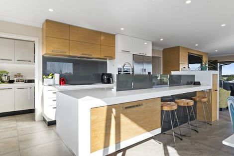 Photo of property in 3 Ponderosa Place, Opunake, 4616