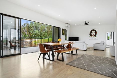 Photo of property in 17 Coal Hill Road, Mangawhai, Wellsford, 0975