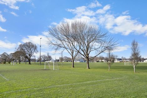 Photo of property in 25 Malaga Crescent, Harewood, Christchurch, 8051