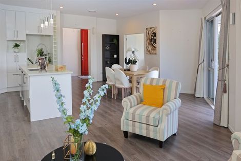 Photo of property in 28d Tram Valley Road, Swanson, Auckland, 0614