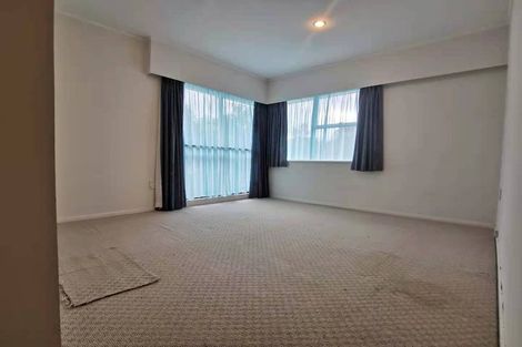 Photo of property in 59 Sheridan Drive, New Lynn, Auckland, 0600