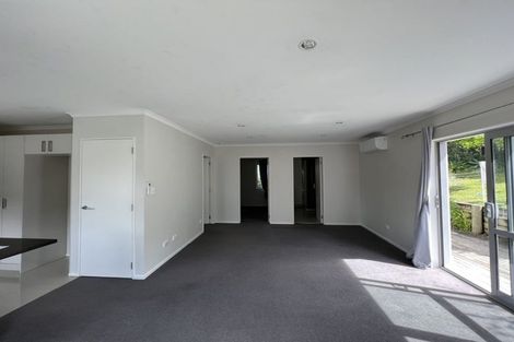 Photo of property in 3 Keldale Place, Forrest Hill, Auckland, 0620