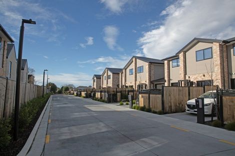 Photo of property in 27 Mohua Lane, Upper Riccarton, Christchurch, 8041