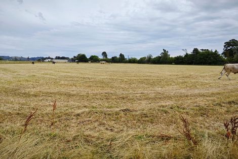 Photo of property in 223 Mataro Road, Onaero, Urenui, 4375