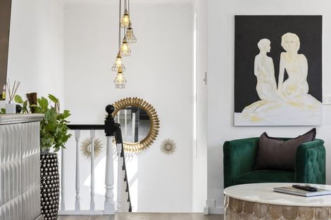 Photo of property in 2/127 Oceanbeach Road, Mount Maunganui, 3116