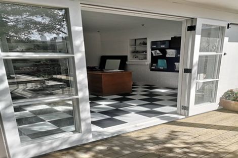 Photo of property in 596 Maunganui Road, Mount Maunganui, 3116