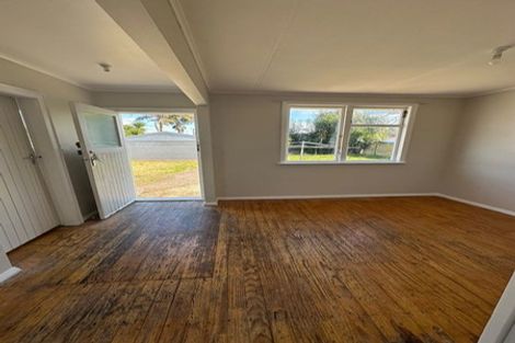 Photo of property in 3 Maurice Street, Papakura, 2110