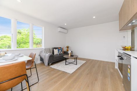 Photo of property in 70d Lincoln Park Avenue, Massey, Auckland, 0614