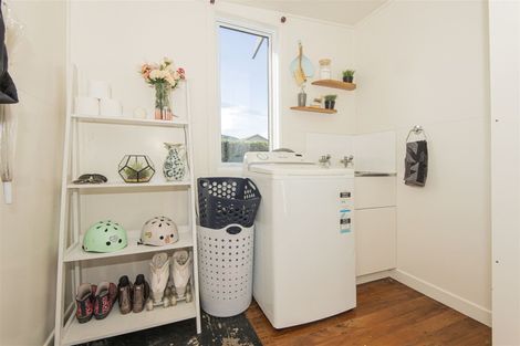 Photo of property in 76 Kamo Road, Kensington, Whangarei, 0112