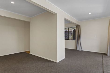 Photo of property in 9 Hammersmith Street, Richmond Heights, Taupo, 3330