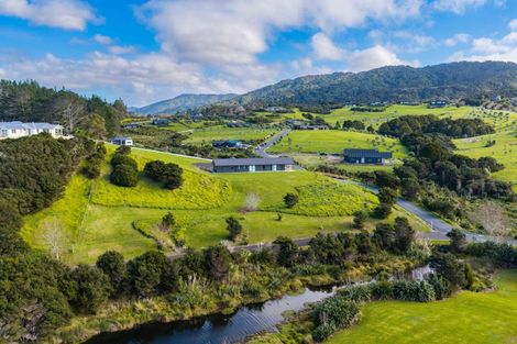Photo of property in 10 Lakeview Lane, Mangawhai, 0573