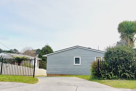 Photo of property in 57 Mcclintock Road, Massey, Auckland, 0614