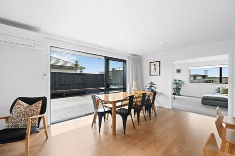 Photo of property in 25 Kimbrae Drive, Rototuna North, Hamilton, 3210