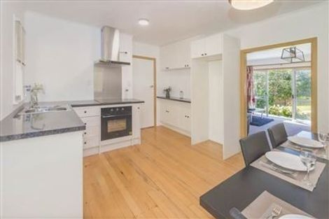 Photo of property in 8 Brazier Grove, Paraparaumu, 5032