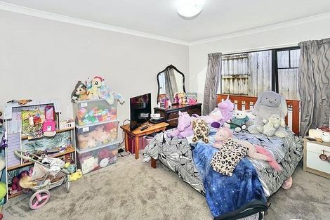 Photo of property in 17 Kopu Drive, Pyes Pa, Tauranga, 3112