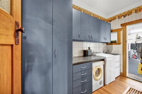 Photo of property in 192a Mangorei Road, Merrilands, New Plymouth, 4312