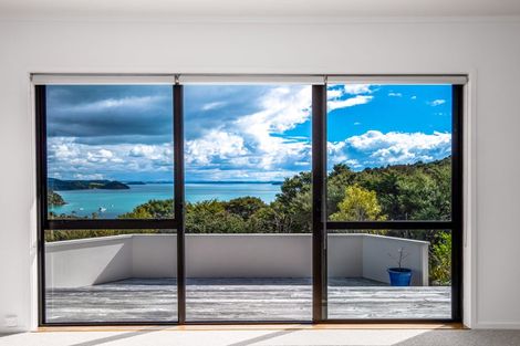 Photo of property in 266 Kempthorne Road, Russell, 0272