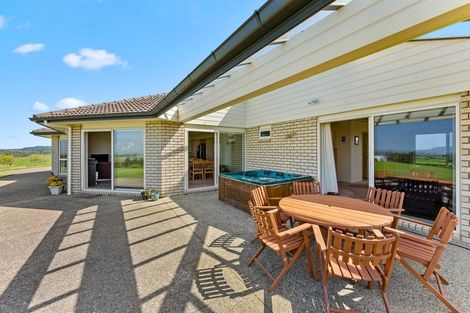 Photo of property in 107 Fuller Road, South Head, Helensville, 0874