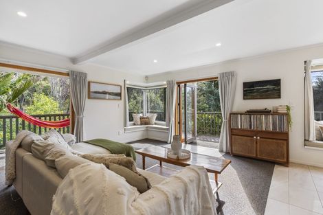 Photo of property in 115 Onemana Drive, Onemana, Whangamata, 3691