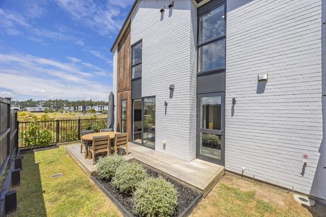 Photo of property in 72 Podgora Avenue, Huapai, Kumeu, 0810