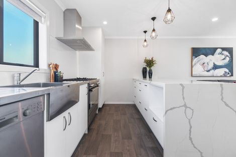 Photo of property in 2/15 Cook Street, Hamilton East, Hamilton, 3216