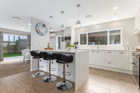 Photo of property in 23 The Layline, Whitby, Porirua, 5024