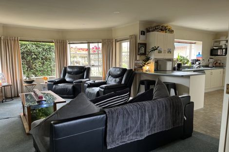 Photo of property in 15 San Vito Place, Paraparaumu Beach, Paraparaumu, 5032