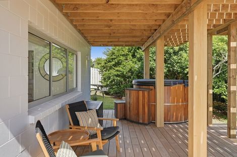 Photo of property in 204 State Highway 10, Coopers Beach, 0420