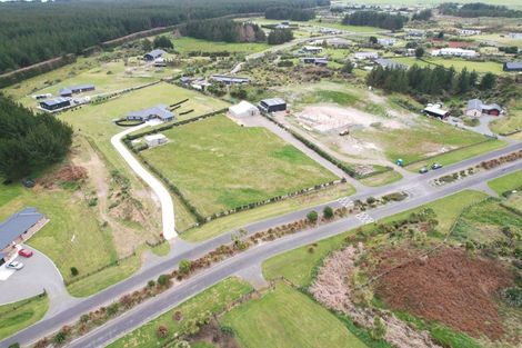 Photo of property in 73 Waitarere Rise Avenue, Waitarere, Levin, 5510
