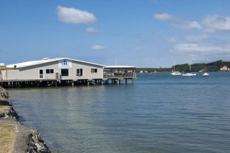 Photo of property in 100 Hamurana Road, Omokoroa, 3114