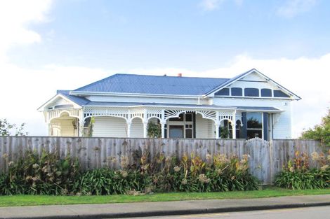 Photo of property in 200 Grove Road, Mayfair, Hastings, 4122