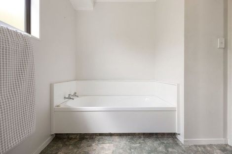 Photo of property in 10 Burns Street, Leamington, Cambridge, 3432