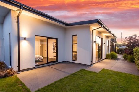 Photo of property in 43 Prestons Park Drive, Marshland, Christchurch, 8083