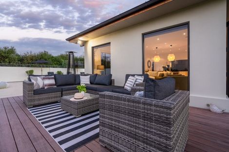 Photo of property in 2/60 Lowe Road, Rukuhia, Hamilton, 3282