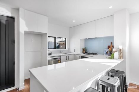 Photo of property in 7/51 Kings Crescent, Hutt Central, Lower Hutt, 5010