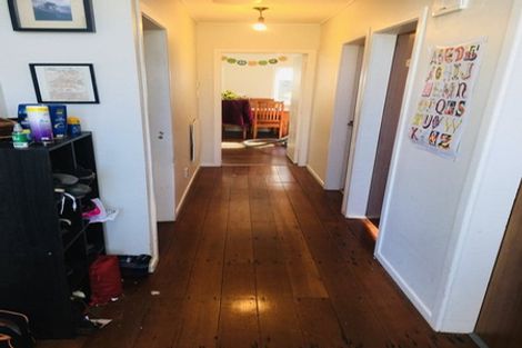 Photo of property in 62 Eden Street, Island Bay, Wellington, 6023