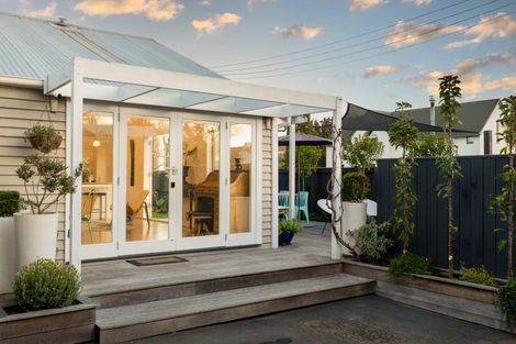 Photo of property in 21 Derby Street, St Albans, Christchurch, 8014