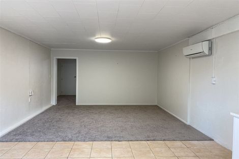Photo of property in 89 Chelsea View Drive, Chatswood, Auckland, 0626