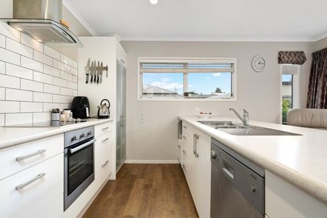 Photo of property in 20c Estate Grove, Inglewood, 4330