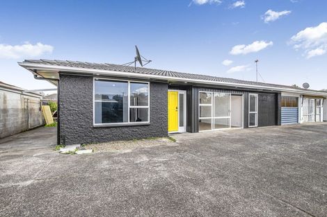 Photo of property in 2/68 Hoteo Avenue, Papatoetoe, Auckland, 2025