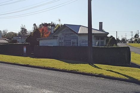 Photo of property in 77 Cordelia Street, Stratford, 4332