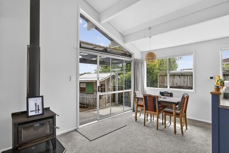 Photo of property in 8 Evelyn Place, Welbourn, New Plymouth, 4310