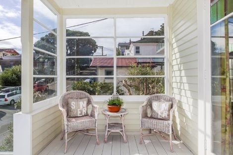 Photo of property in 48 Hawker Street, Mount Victoria, Wellington, 6011