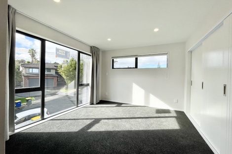 Photo of property in 44a Sylvan Crescent, Te Atatu South, Auckland, 0610