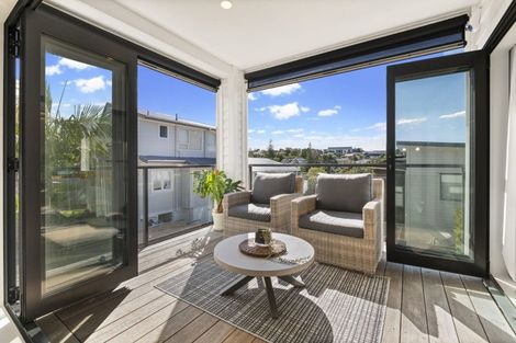 Photo of property in 46a Beulah Avenue, Rothesay Bay, Auckland, 0630