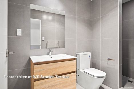 Photo of property in 3/11 Scanlen Terrace, Kelston, Auckland, 0602