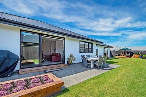 Photo of property in 10 Beak Street, Rolleston, 7615