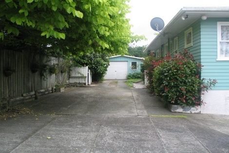 Photo of property in 28 Rosalind Road, Glenfield, Auckland, 0629