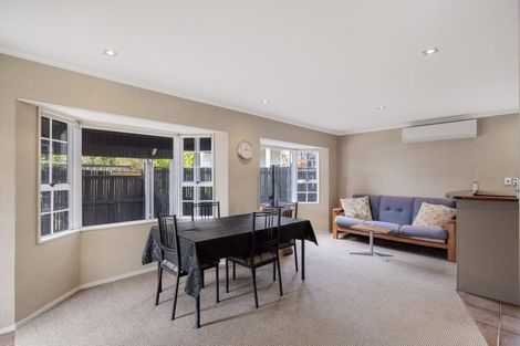 Photo of property in 23b Beach Road, Otumoetai, Tauranga, 3110